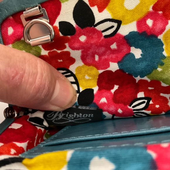 Brighton Roselie Green Layered Floral Design Long Silver Chain Kiss Lock Bag - Picture 11 of 16